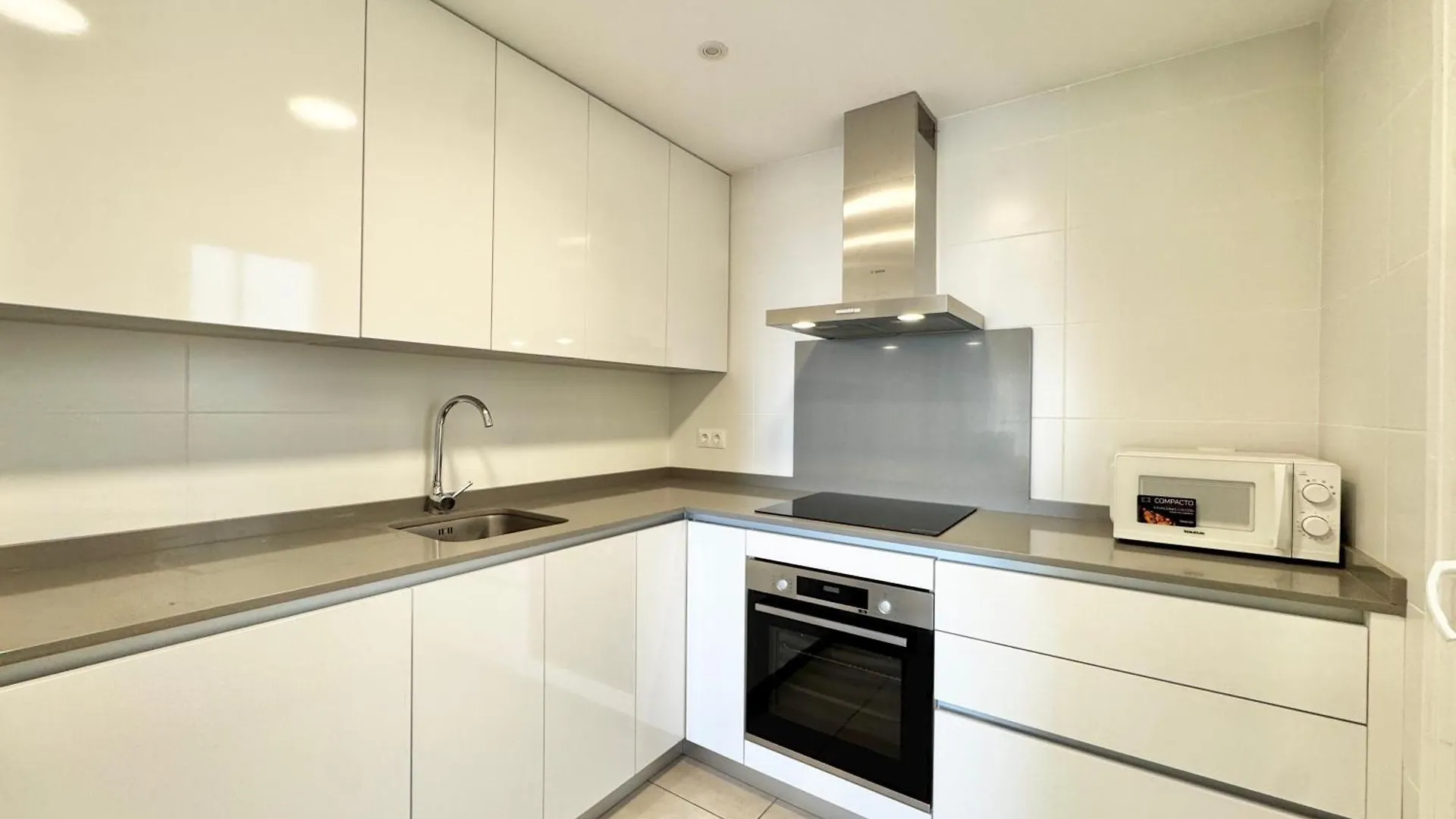 Sol Y Brisa Nueva Andalucia - Eaw Homes Marbella